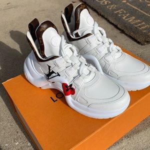 Never worn “Game on LV Archlight sneakers”